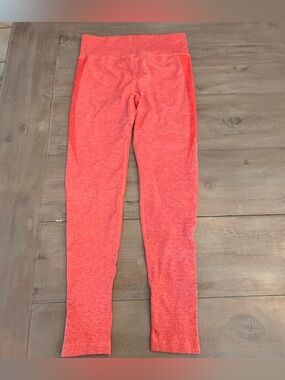 Muscle Nation women's shape up seamless 7/8 leggings in poppy marl color sz M